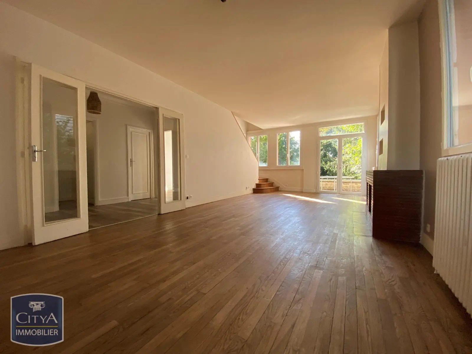 Photo 1 Maison 6 pièces 146.41m²