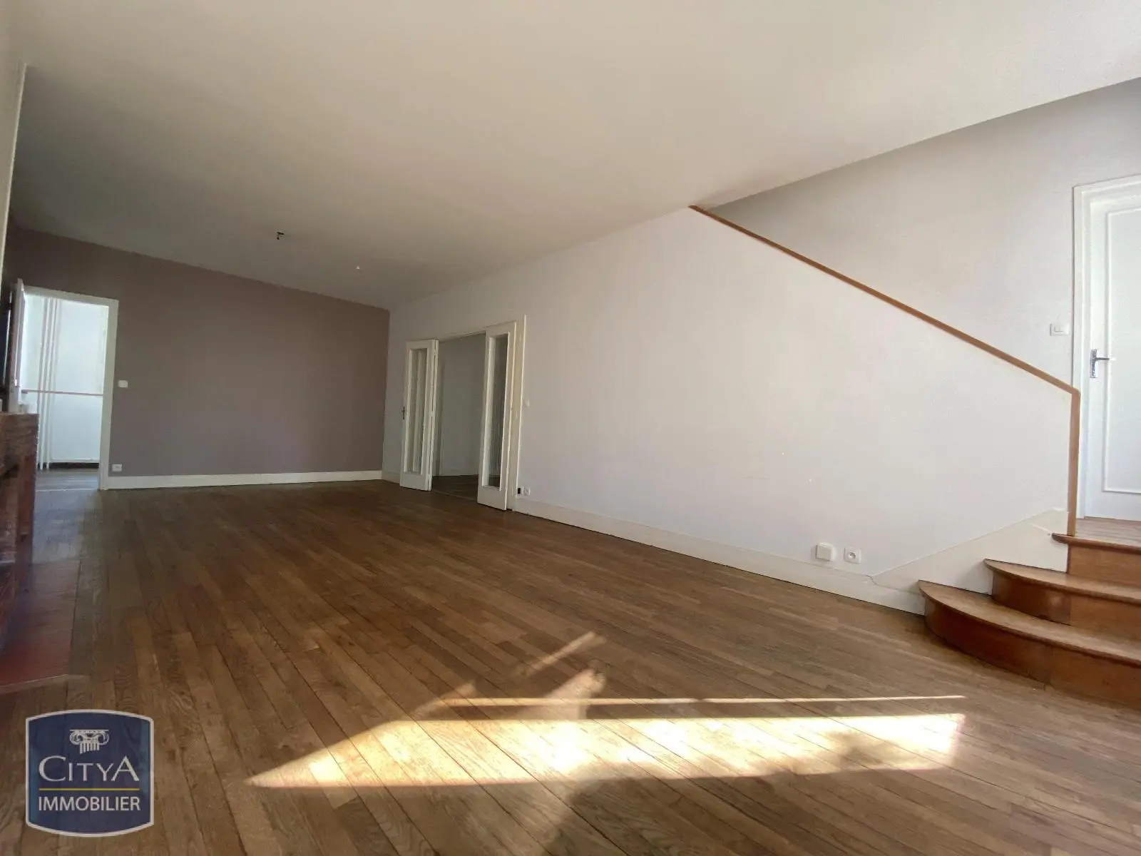 Photo 2 Maison 6 pièces 146.41m²