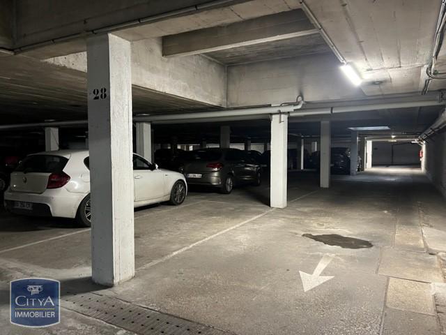 Photo 1 parking Montrouge