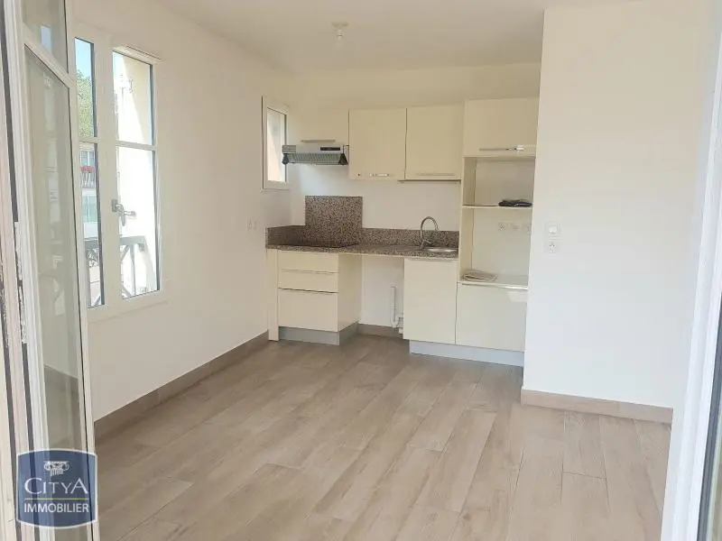 Photo 2 Appartement 3 pièces 56.01m²