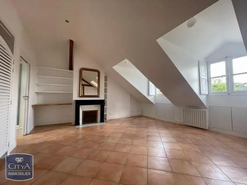 Photo 1 Appartement 1 pièce 26.81m²