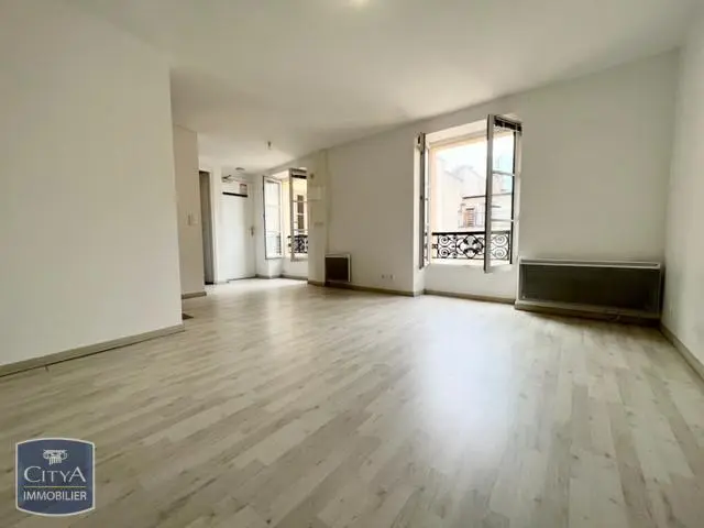 Photo 2 Appartement 1 pièce 29.4m²