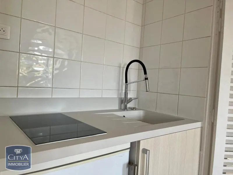 Photo 3 Appartement 1 pièce 26.81m²