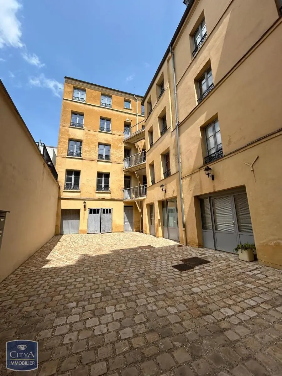 Photo 2 Appartement 1 pièce 22.45m²