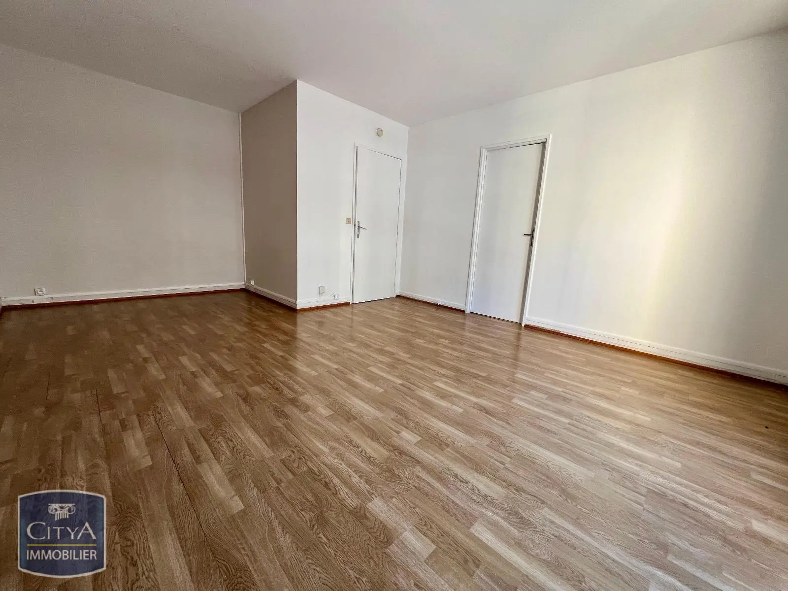 Photo 3 Appartement 1 pièce 32.6m²