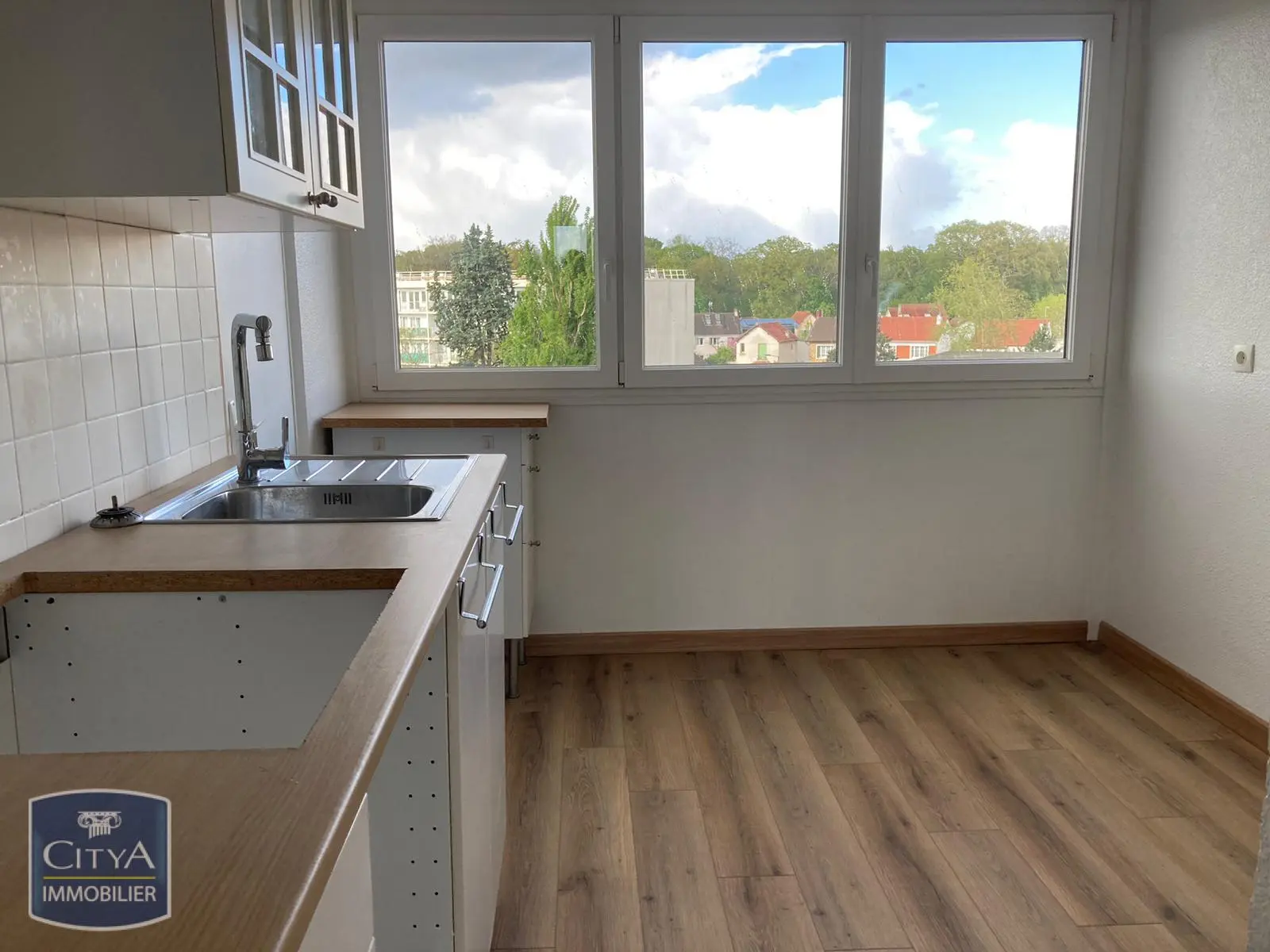 Photo 2 Appartement 1 pièce 35.02m²