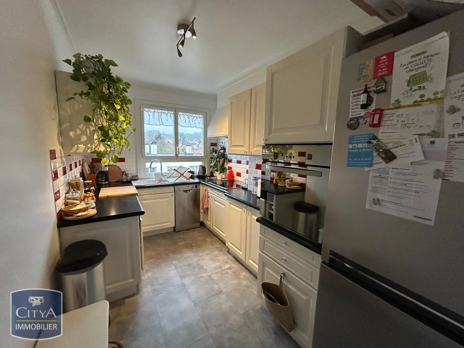 Photo 3 Appartement 2 pièces 45.72m²