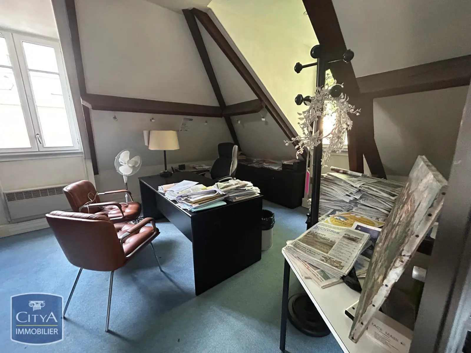 Photo 4 Local Commercial