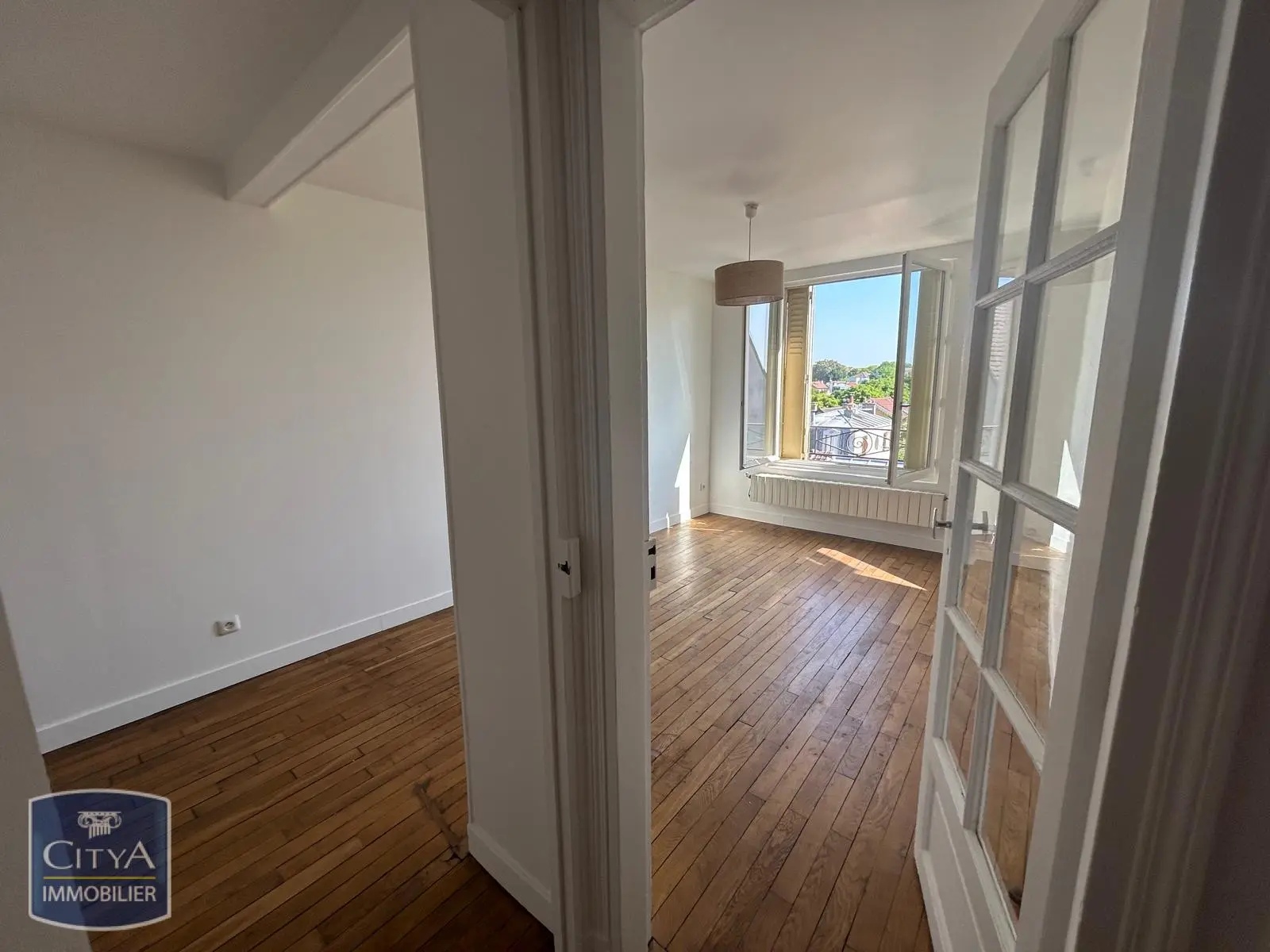 Photo 1 Appartement 1 pièce 30.41m²