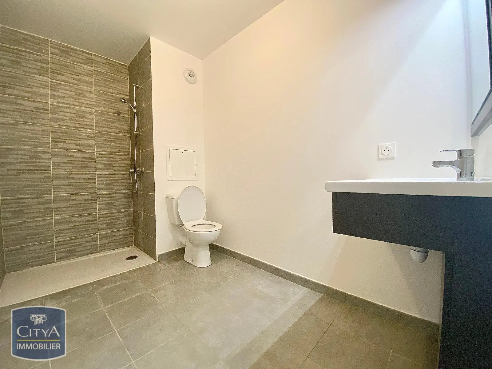 Photo 4 Appartement 1 pièce 28.9m²