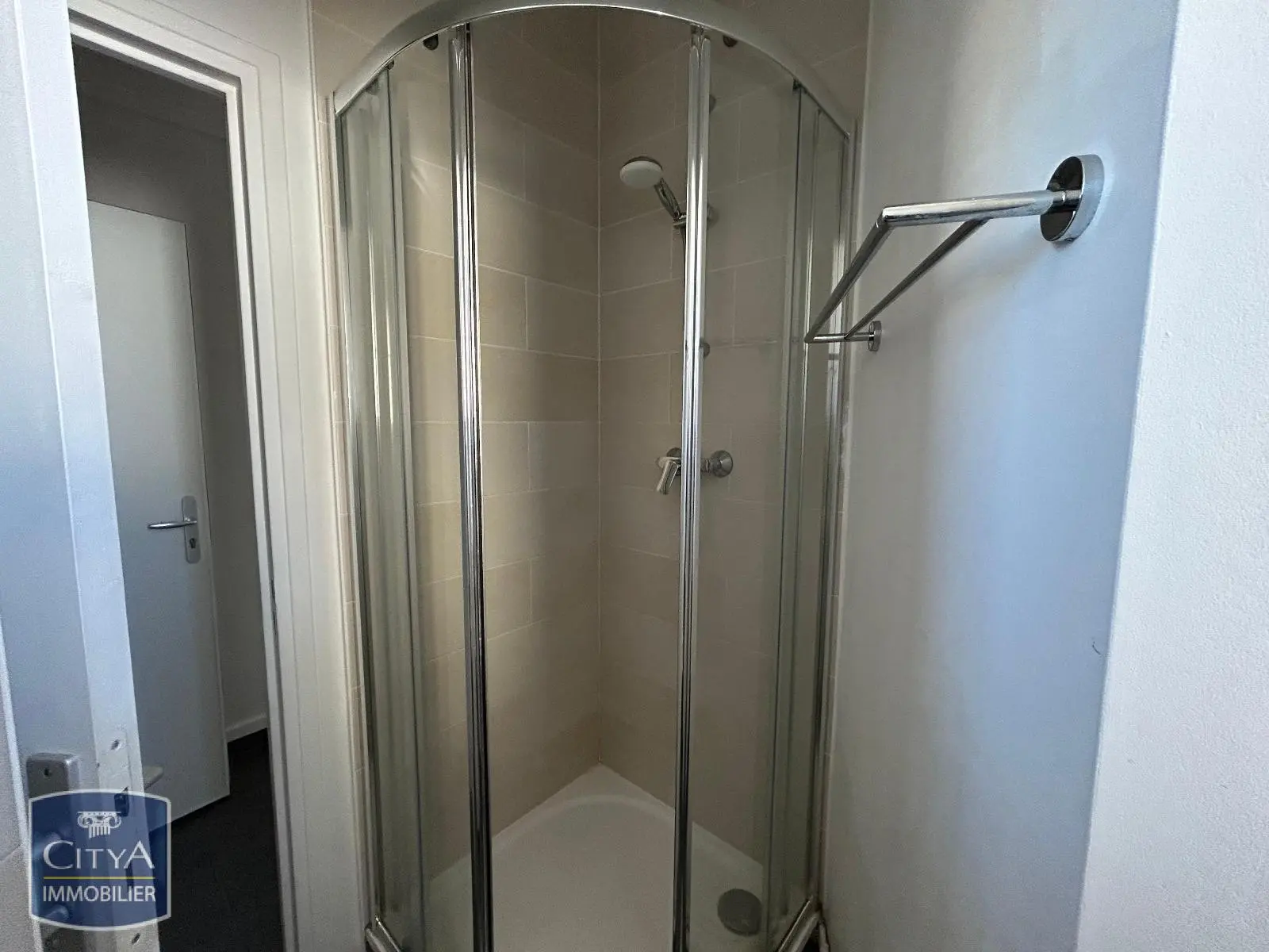 Photo 4 Appartement 1 pièce 21.49m²