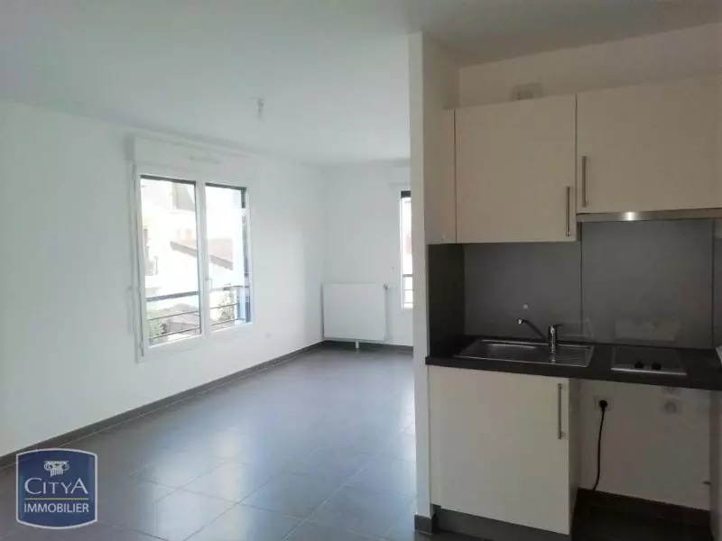 Photo 1 Appartement 1 pièce 38.4m²