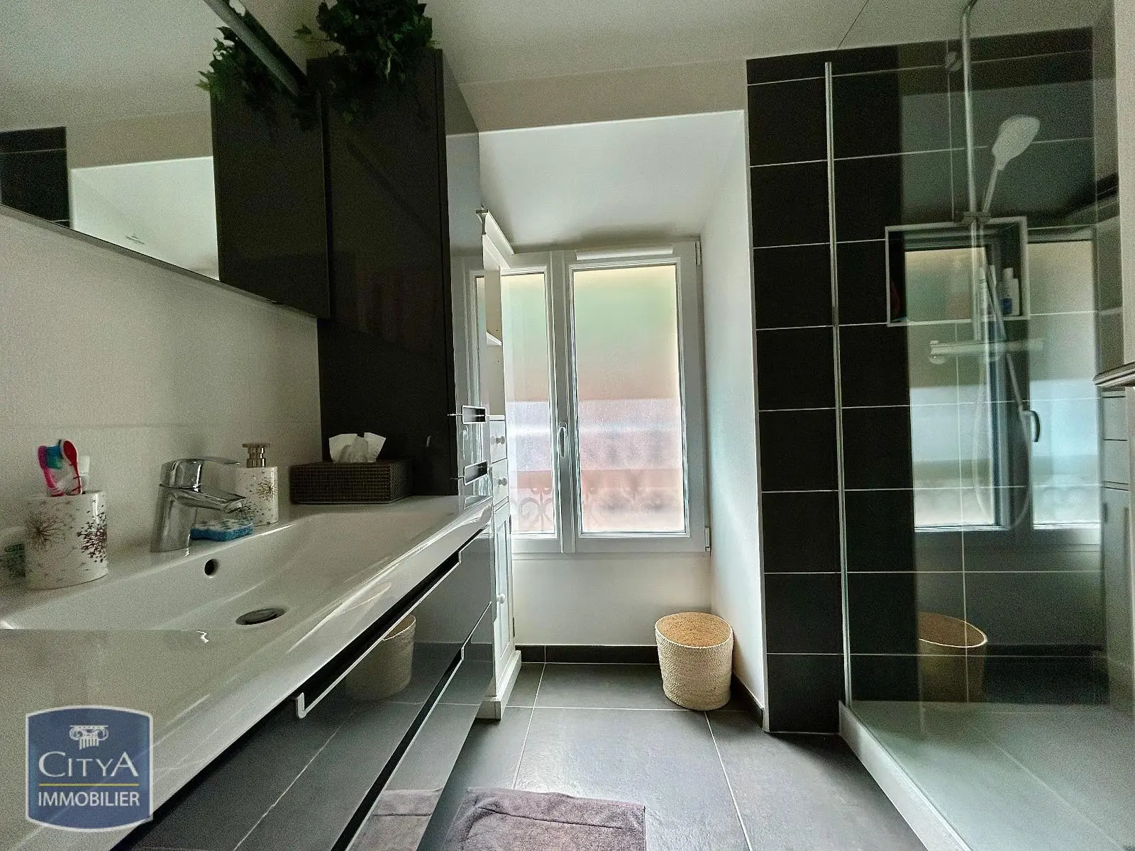 Photo 5 Appartement 2 pièces 72.6m²
