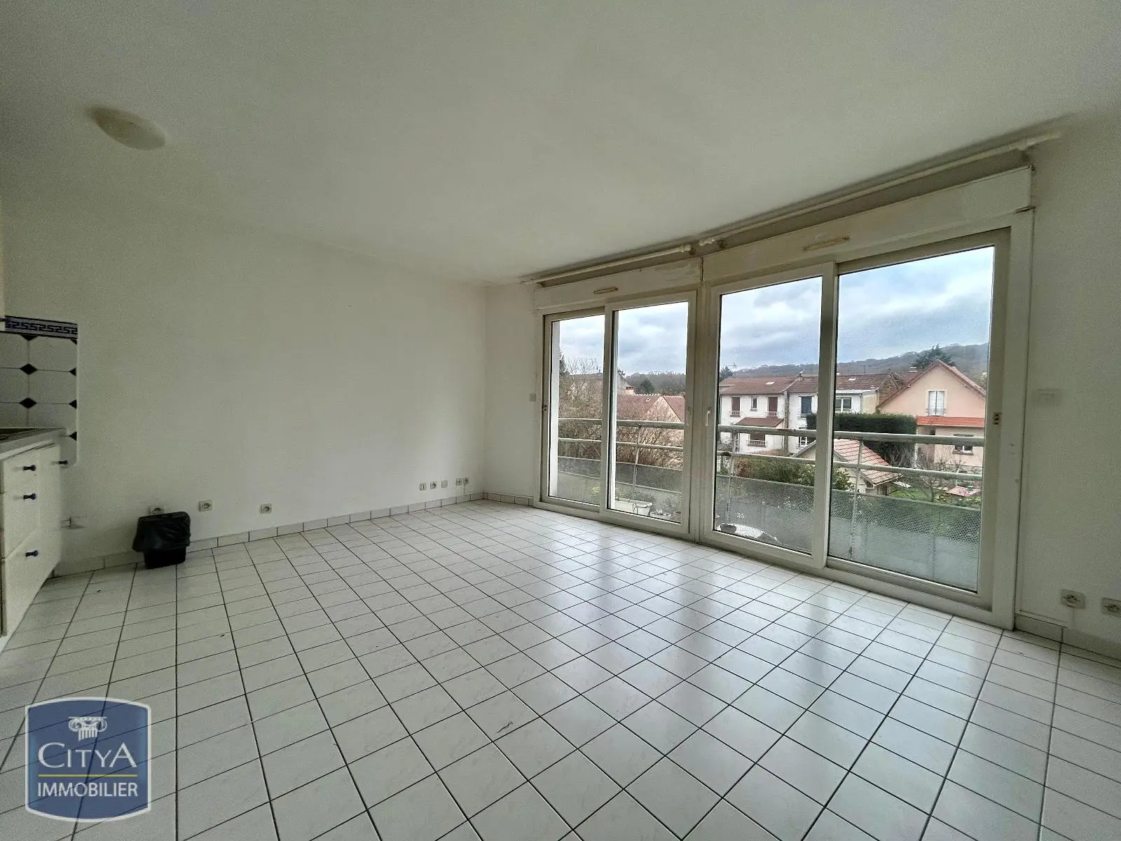 Photo 1 Appartement 1 pièce 28.9m²