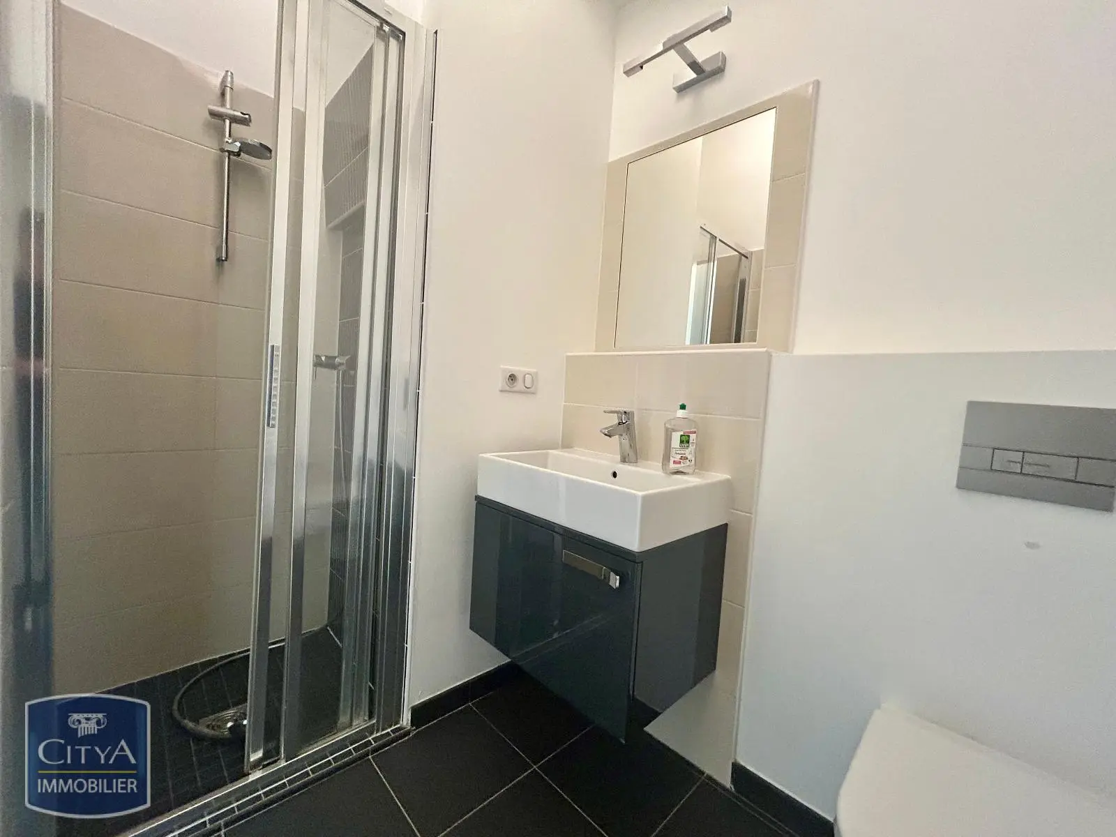 Versailles (78000) Appartement 1 pièce 18.8m² photo 3