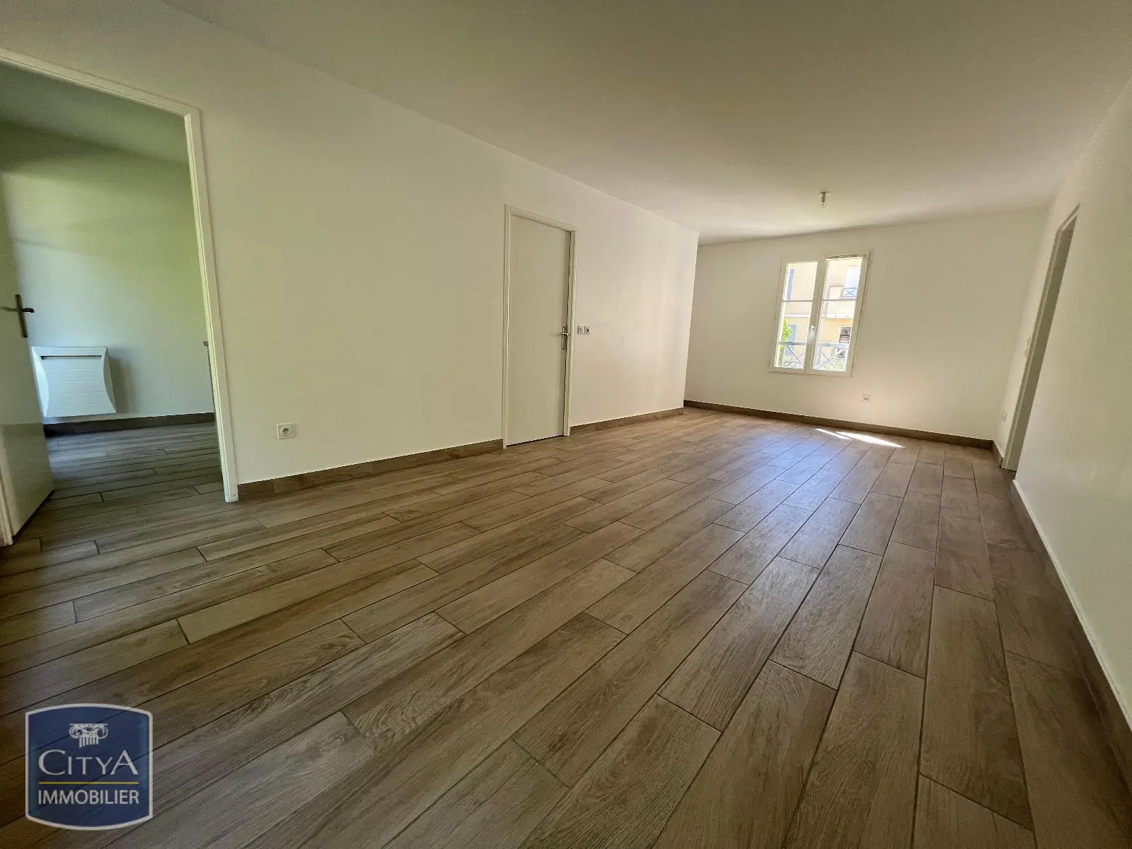 Photo 2 Appartement 5 pièces 109.24m²