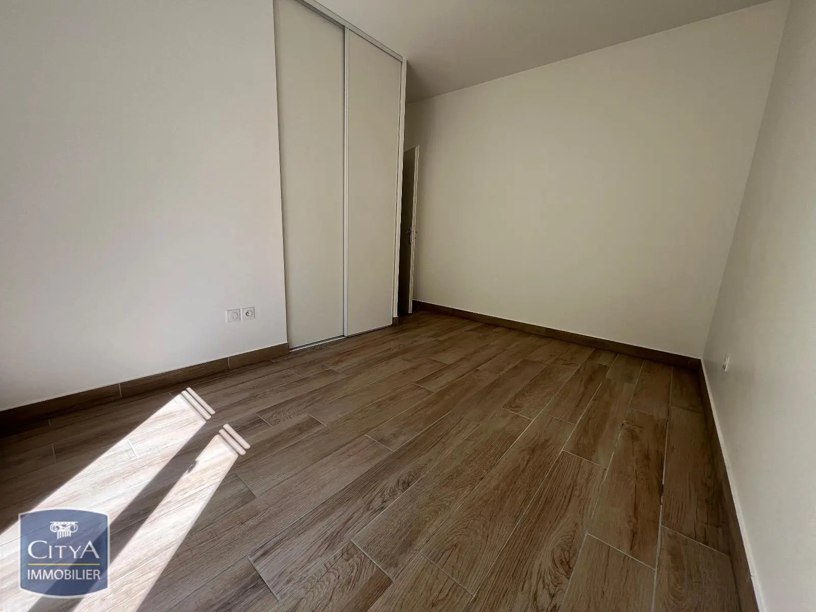 Photo 14 Appartement 5 pièces 109.24m²