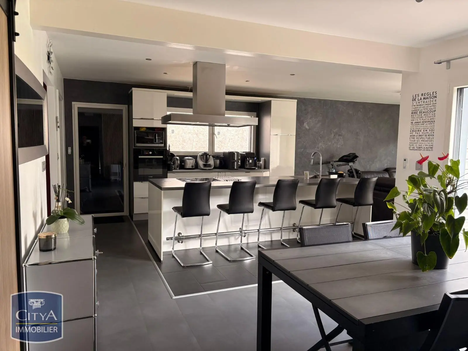 Photo 2 Maison 5 pièces 134.2m²