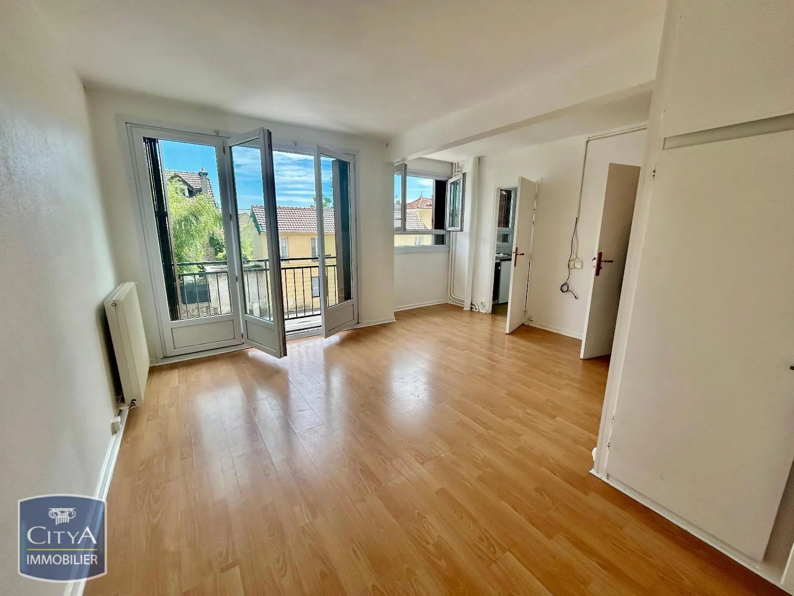 Photo 1 Appartement 1 pièce 30.03m²