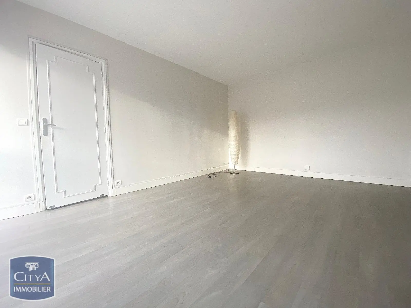 Photo 2 Appartement 2 pièces 49.71m²