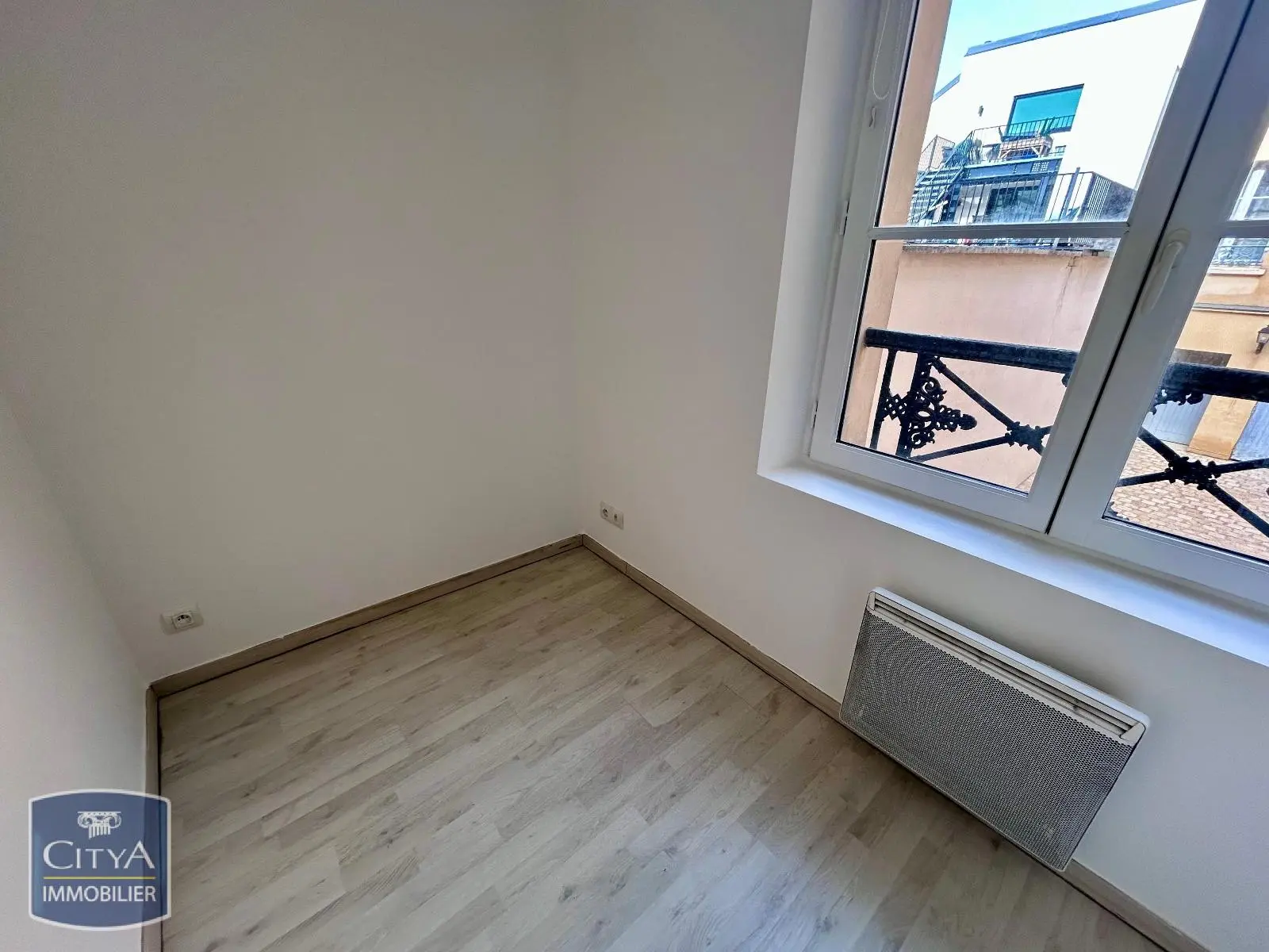 Photo 2 appartement Versailles