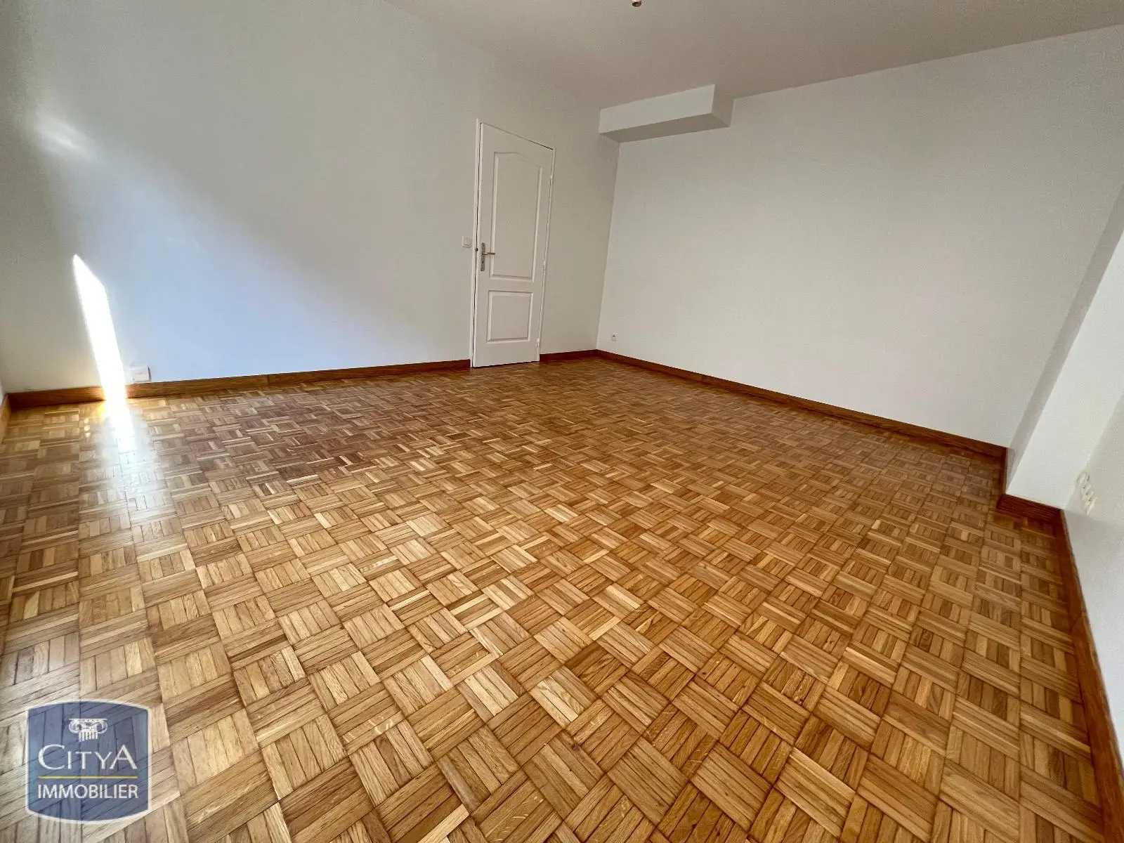 Photo 2 Appartement 2 pièces 44.2m²