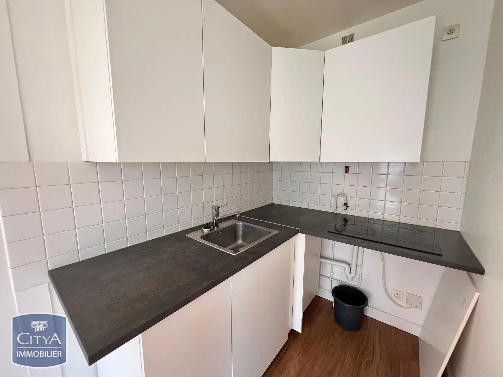 Levallois-Perret (92300) Appartement 1 pièce 31.85m² photo 4