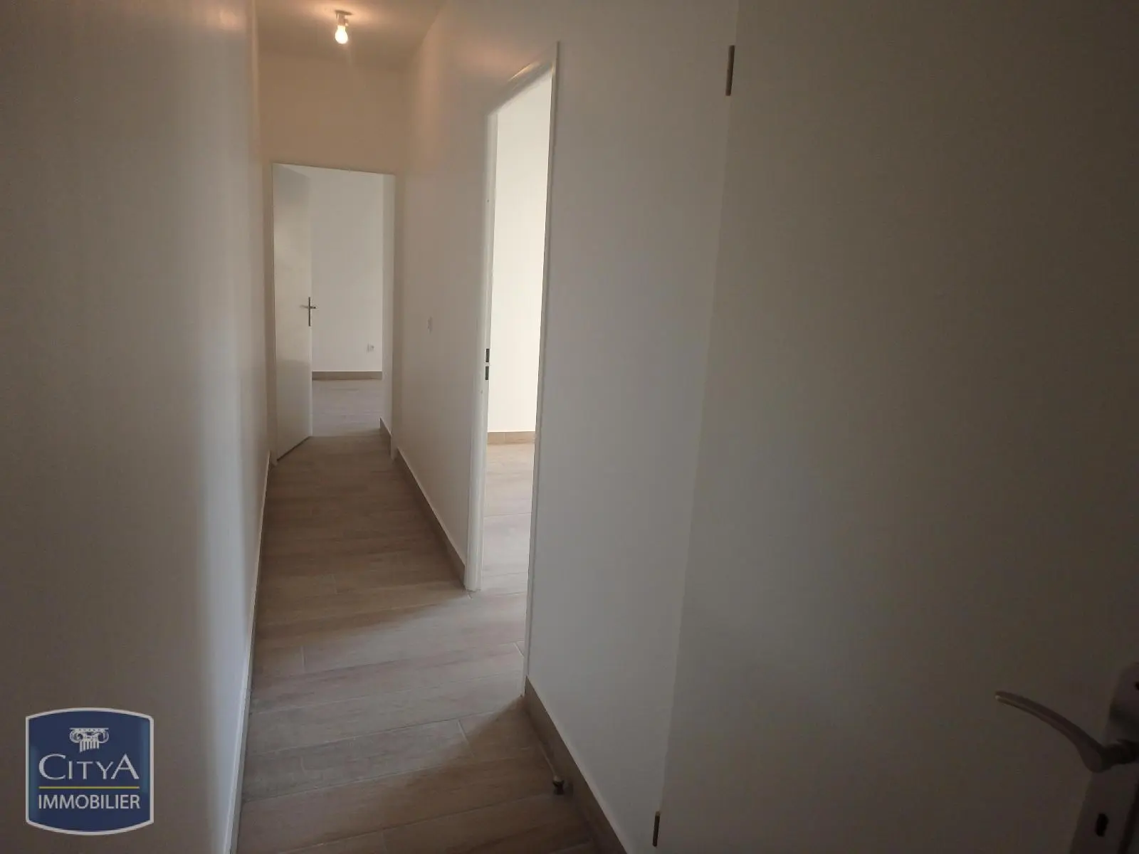 Photo 7 Appartement 5 pièces 109.24m²