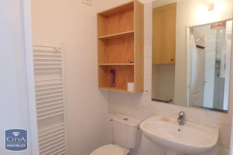 Photo 3 Appartement 1 pièce 27.56m²