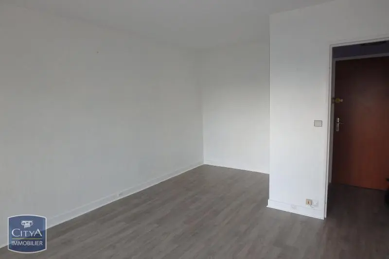Photo 3 Appartement 1 pièce 26.9m²
