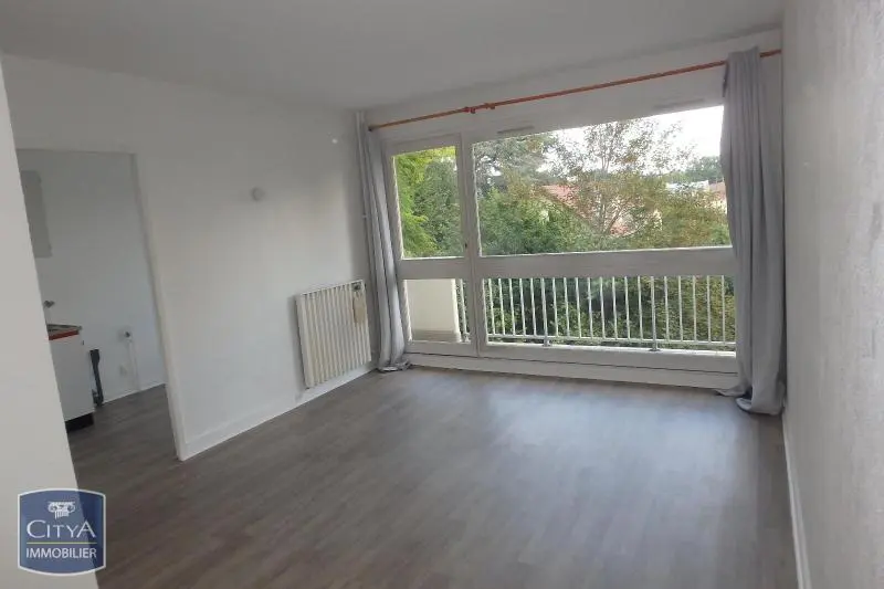 Photo 1 Appartement 1 pièce 26.9m²