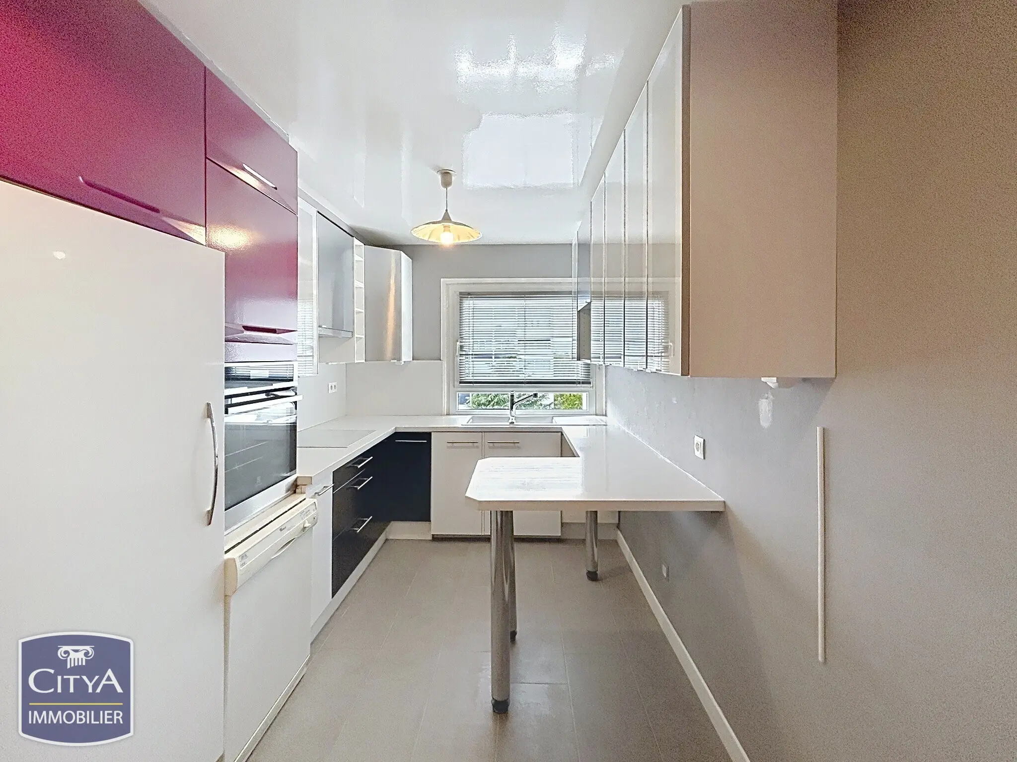 Photo 2 Appartement 5 pièces 90.28m²