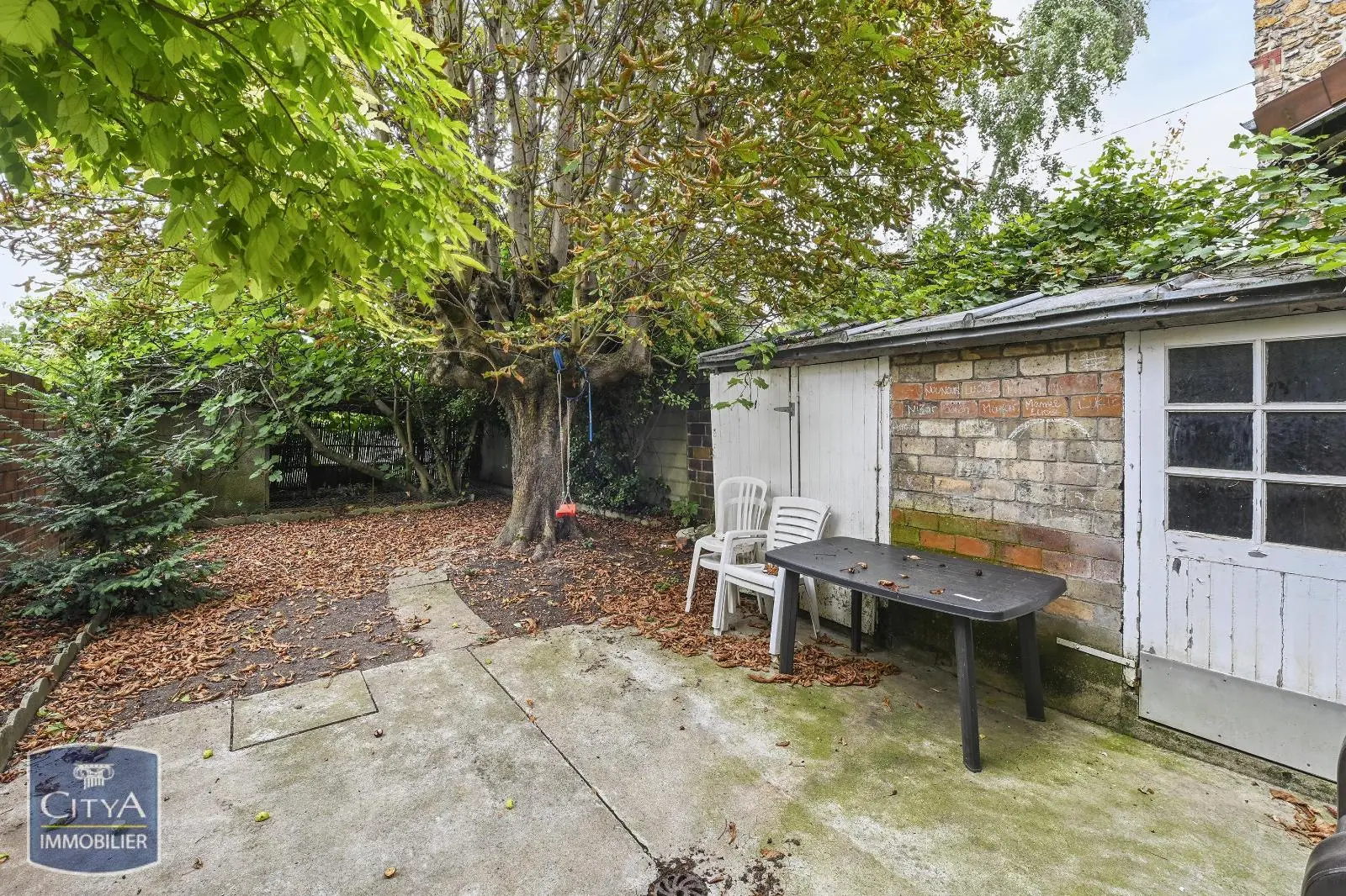 Photo 2 Immeuble 150m²