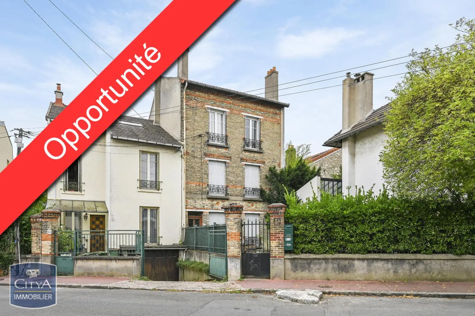 Photo 3 Immeuble 150m²