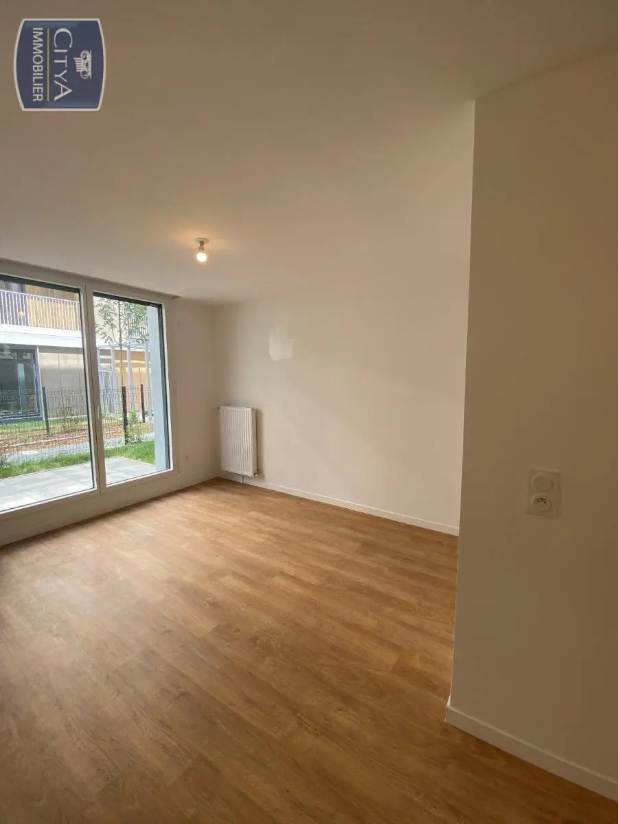 Photo 1 Appartement 1 pièce 29.12m²