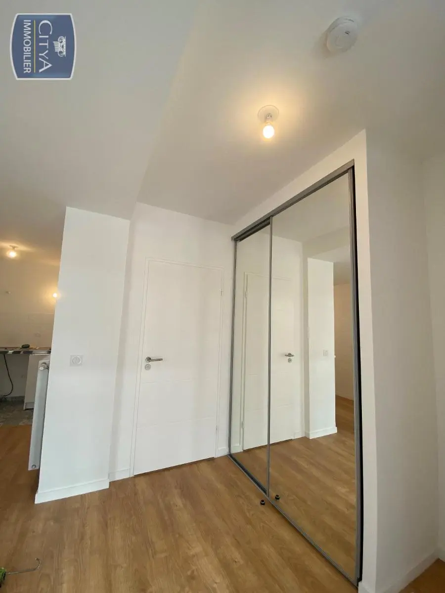 Photo 3 Appartement 1 pièce 29.12m²