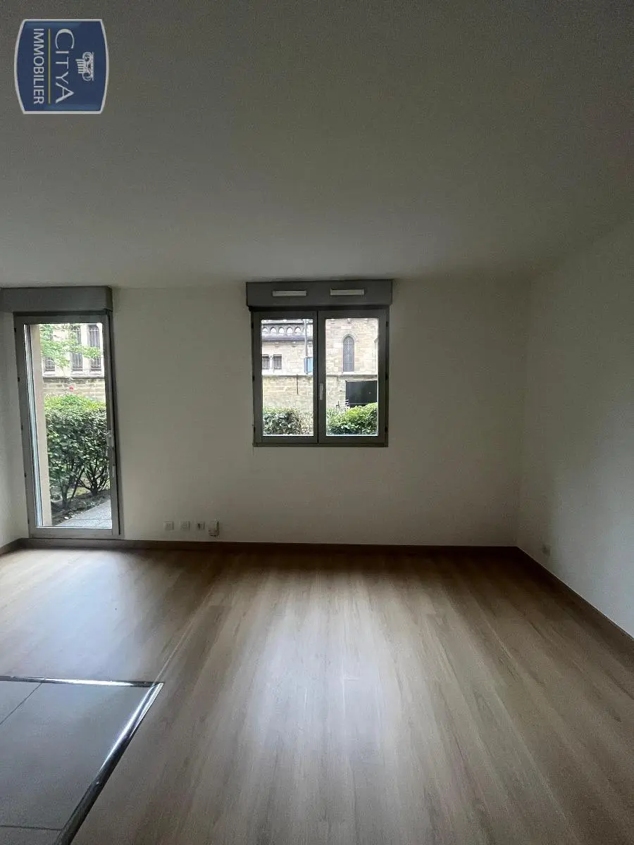 Photo 1 Appartement 1 pièce 23.26m²