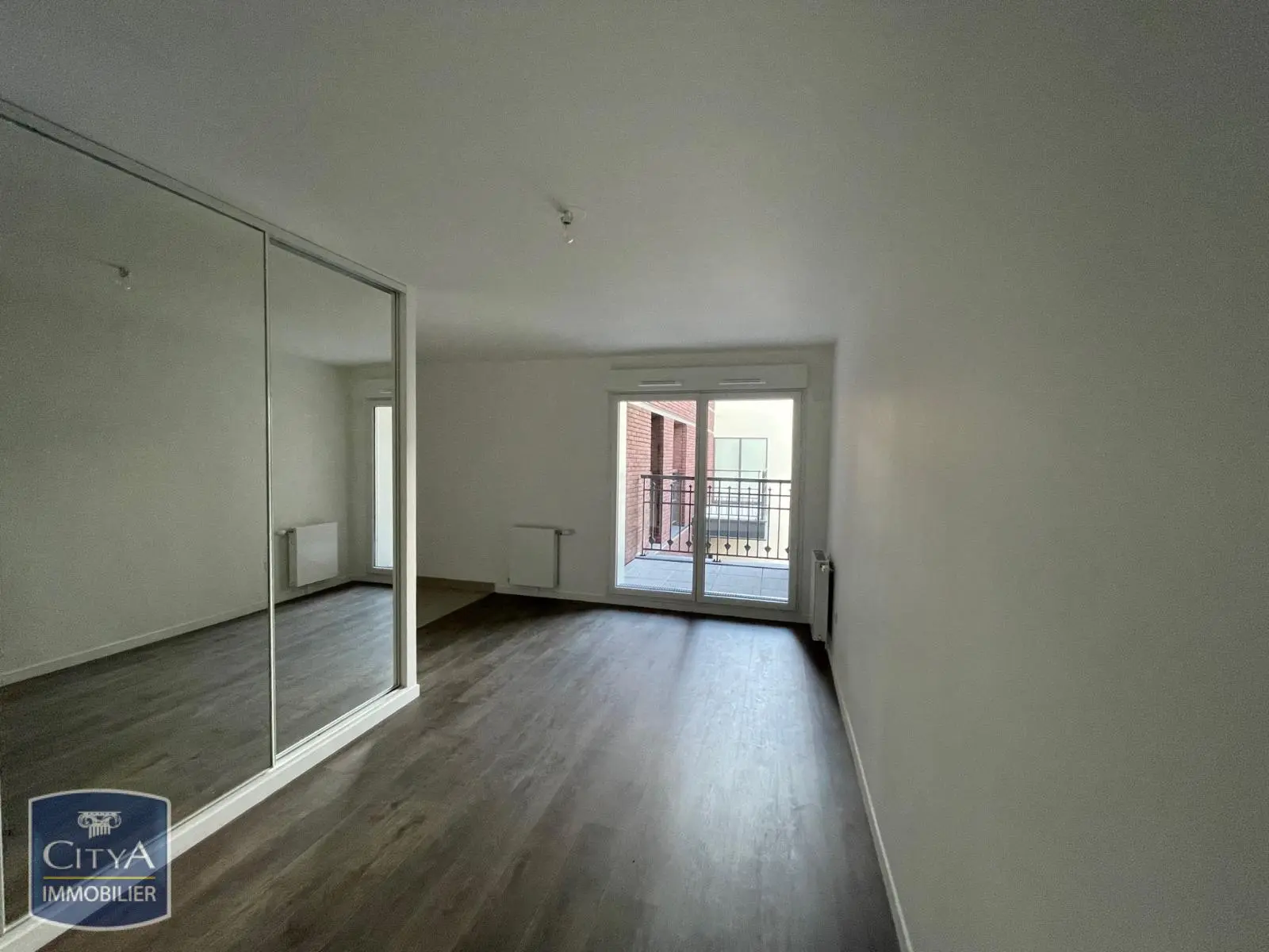 Saint-Ouen-sur-Seine (93400) Appartement 1 pièce 32.46m²