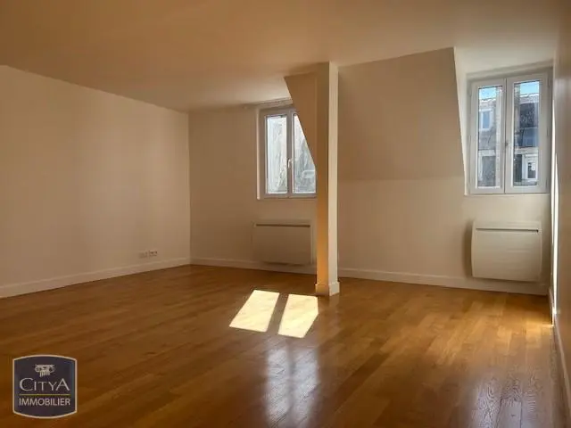 Photo 1 Appartement 4 pièces 87.89m²