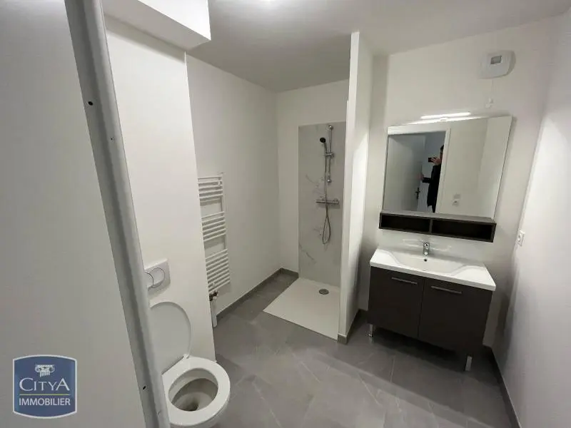 Photo 3 Appartement 1 pièce 23.6m²