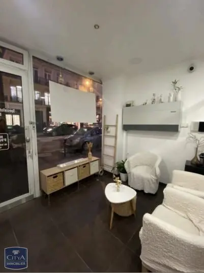 Photo 1 Local Commercial