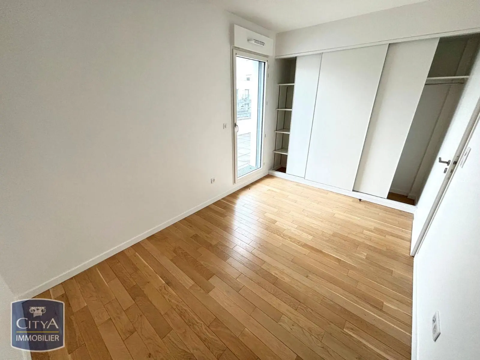 Photo 10 Appartement 5 pièces 108.52m²