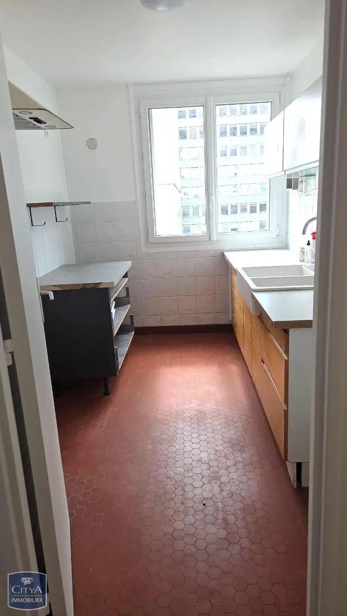 Clichy (92110) Appartement 2 pièces 41.12m² photo 4