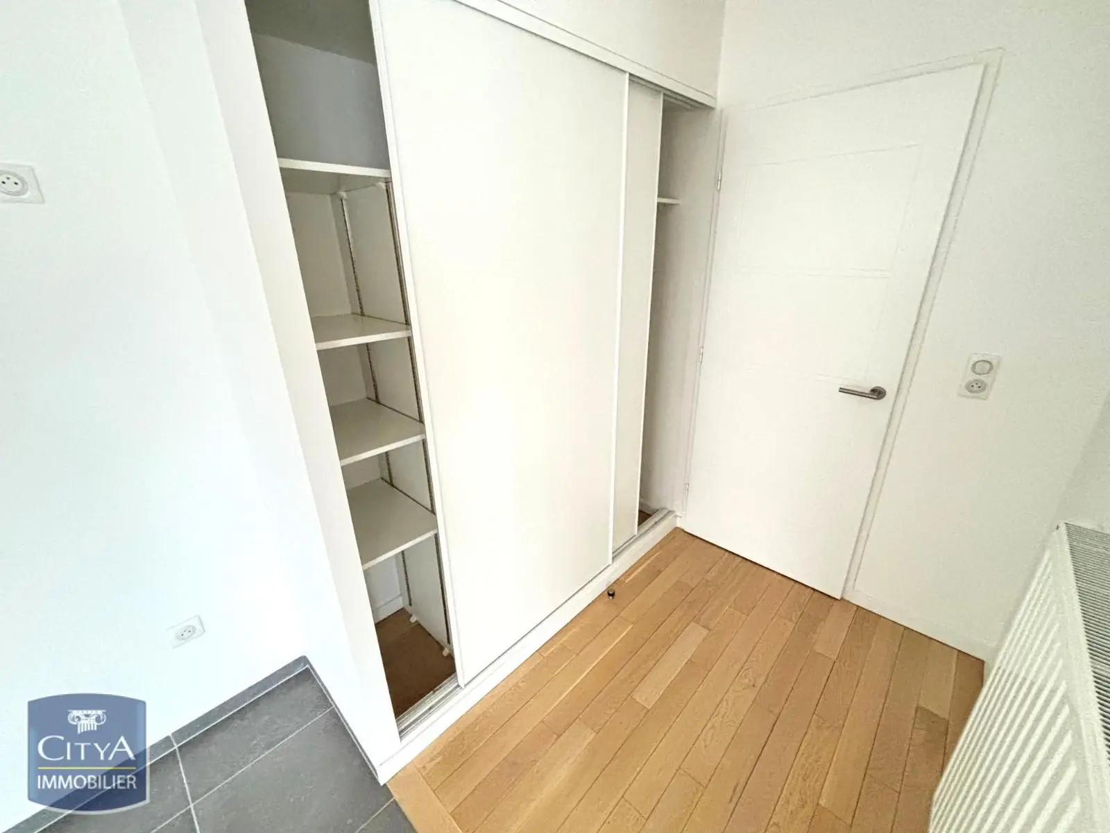 Photo 13 Appartement 4 pièces 107.99m²