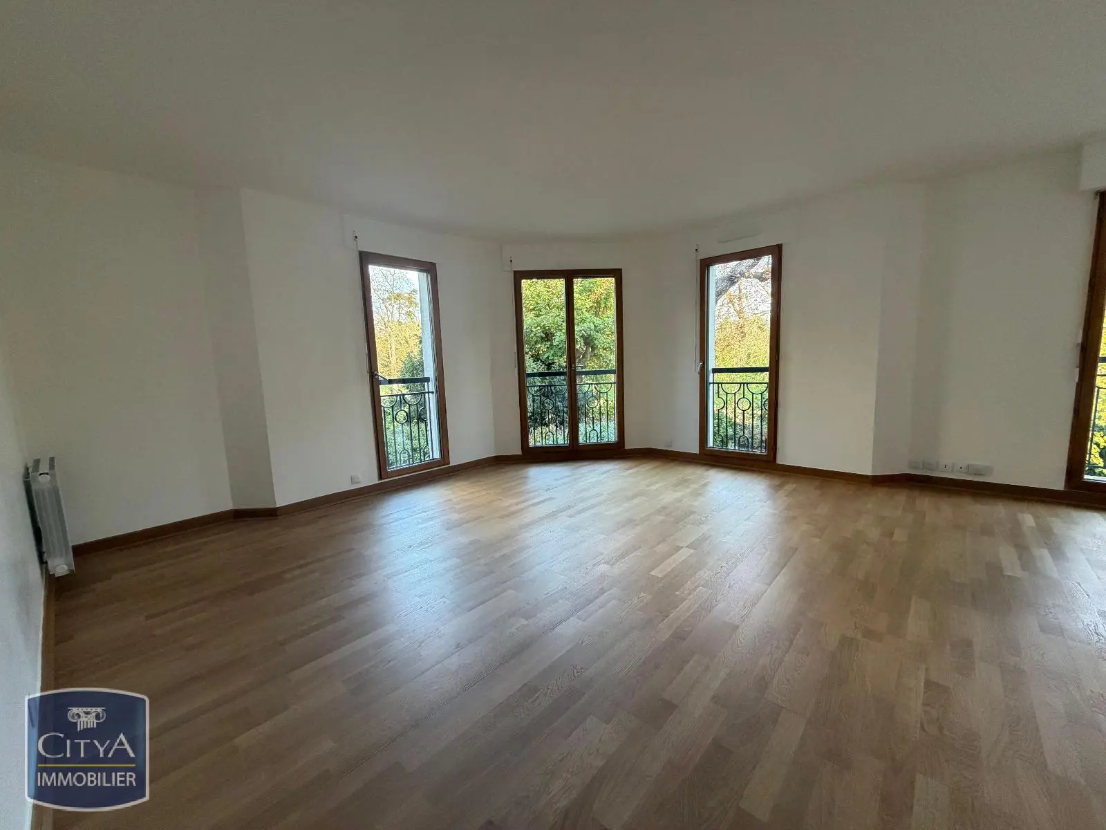Photo 1 Appartement 3 pièces 75.76m²