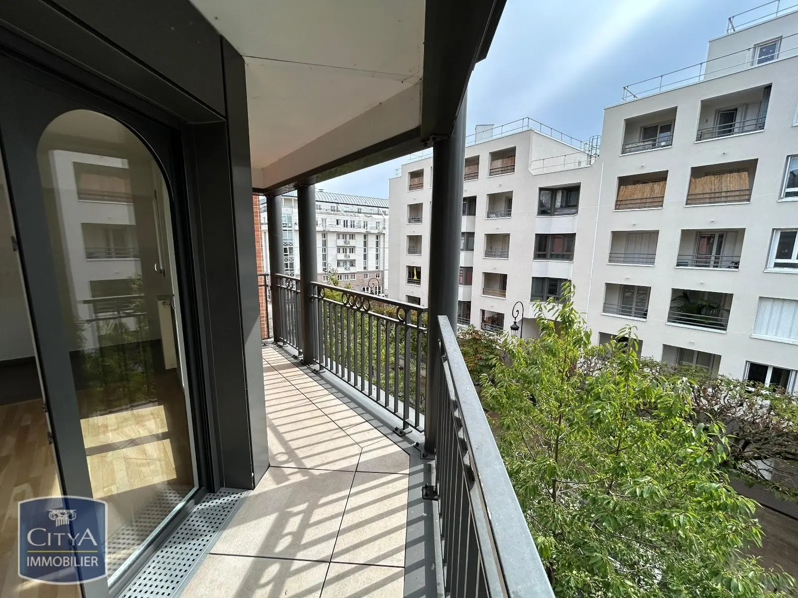 Photo 1 appartement Puteaux