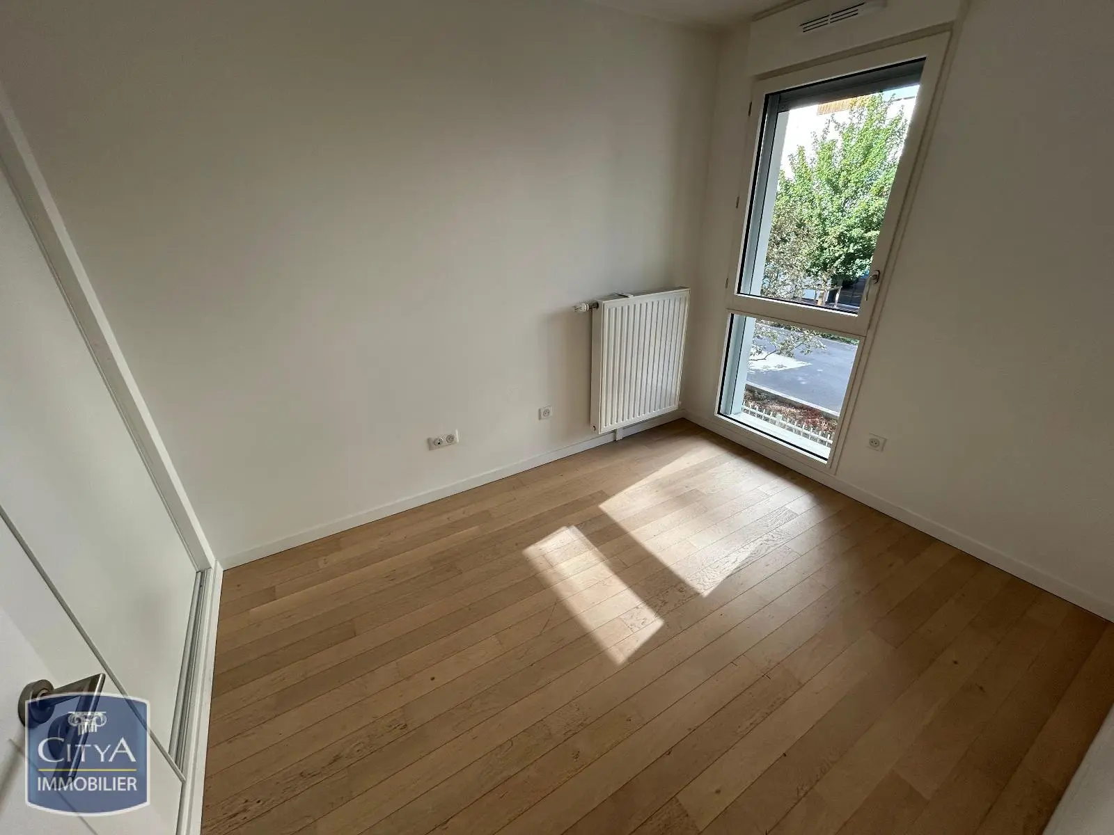 Rueil-Malmaison (92500) Appartement 3 pièces 72.36m² photo 3