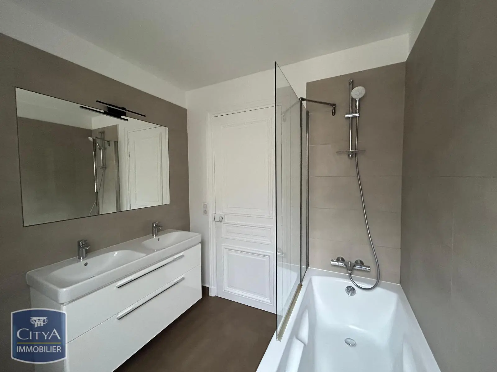 Photo 5 Appartement 4 pièces 125.74m²