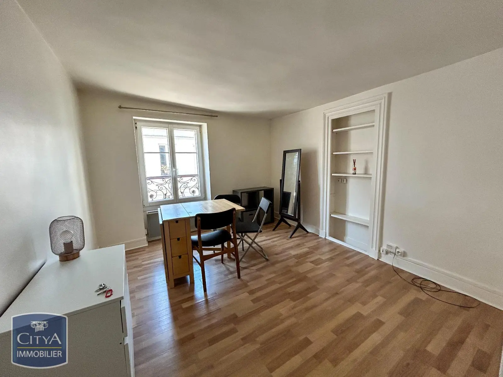 Photo 1 Appartement 1 pièce 21.22m²