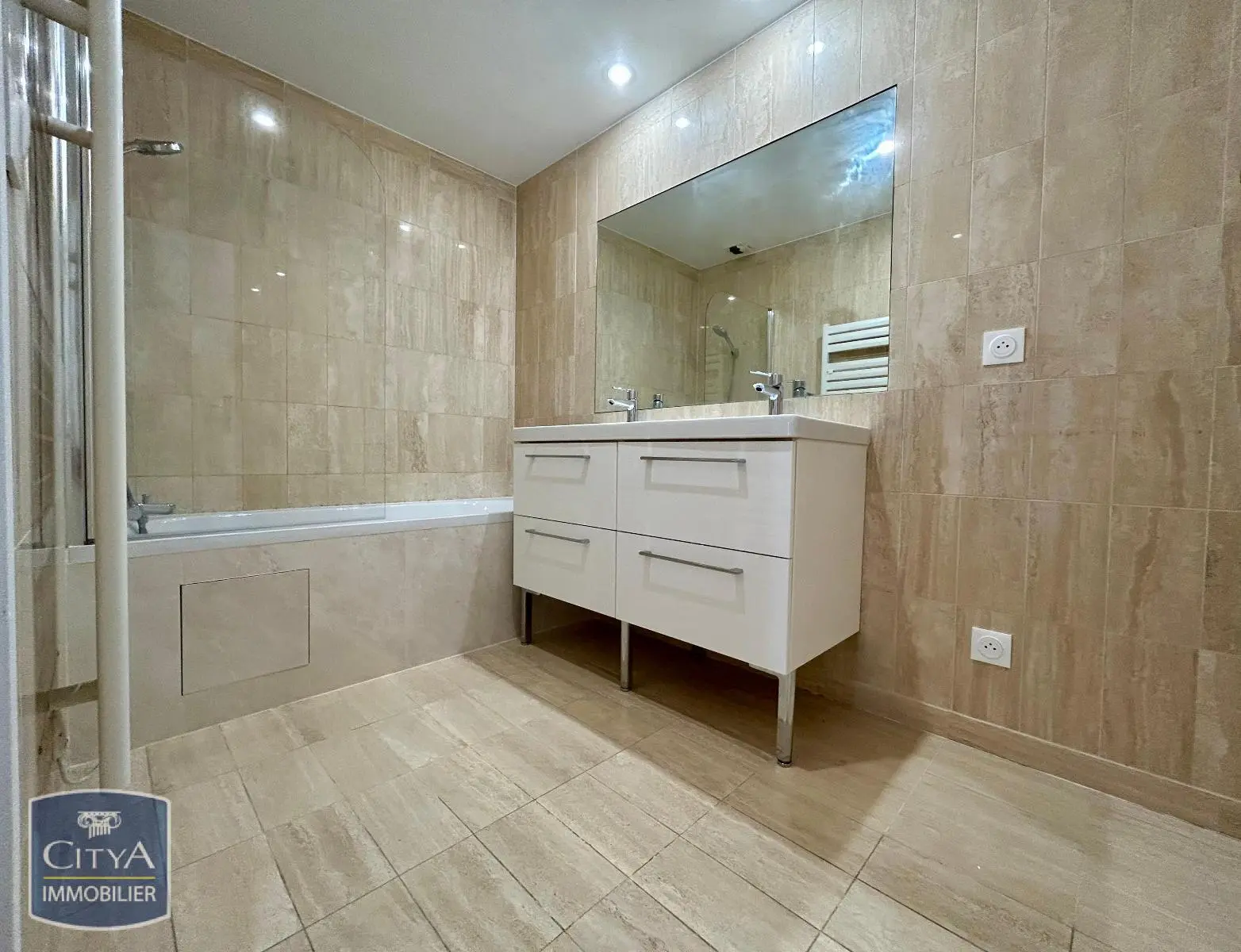 Photo 8 Appartement 3 pièces 90.2m²